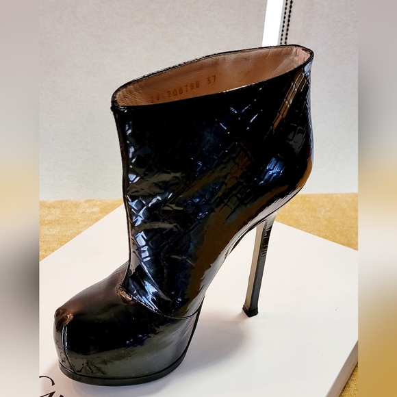 Yves Saint Lautent (YSL) Tribute Boot, Vernice Soft Croco Chess bootie, 37 size - Picture 11 of 16